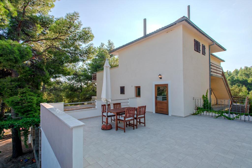 Apartments Balic Ivan Dolac Esterno foto