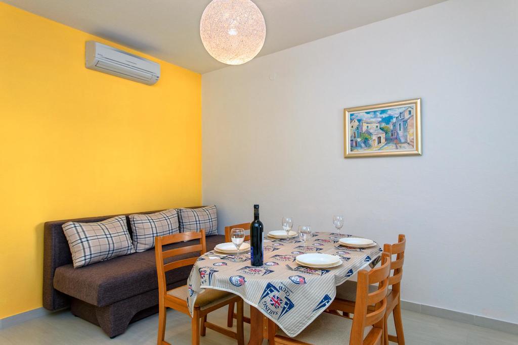 Apartments Balic Ivan Dolac Esterno foto