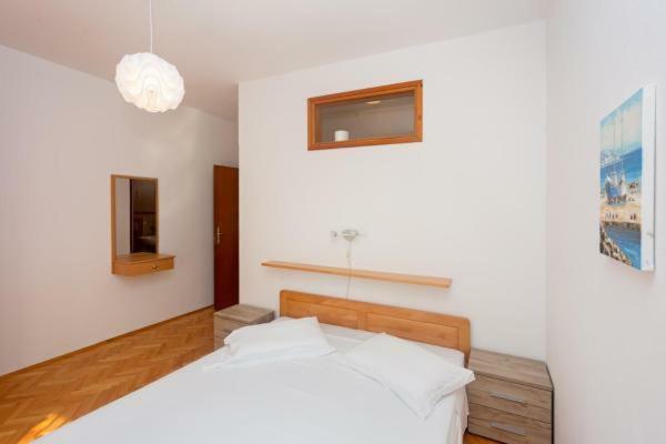 Apartments Balic Ivan Dolac Esterno foto